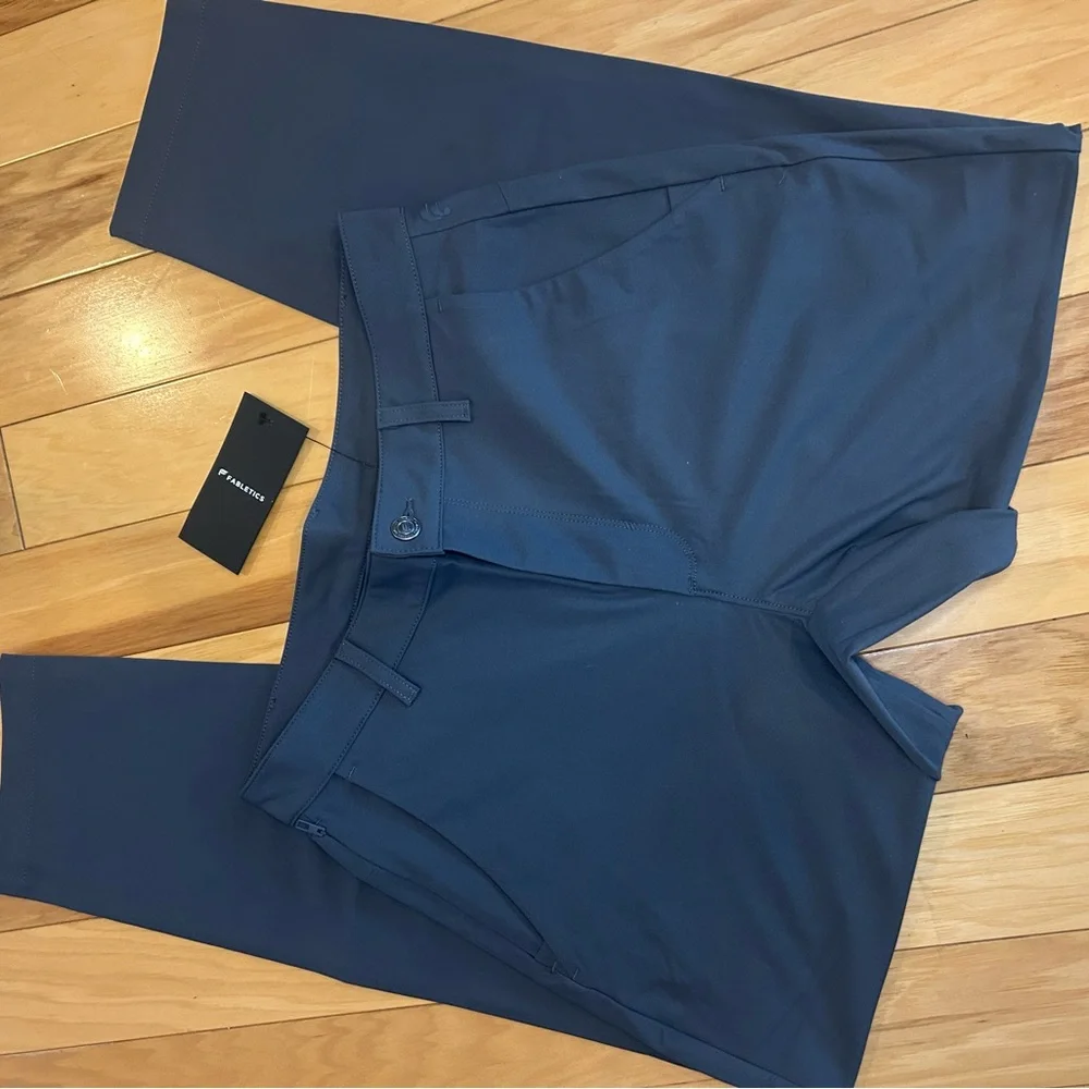 NWT Fabletics The Don Men's 5-Pocket Trouser Pants in Onyx (Gray)
